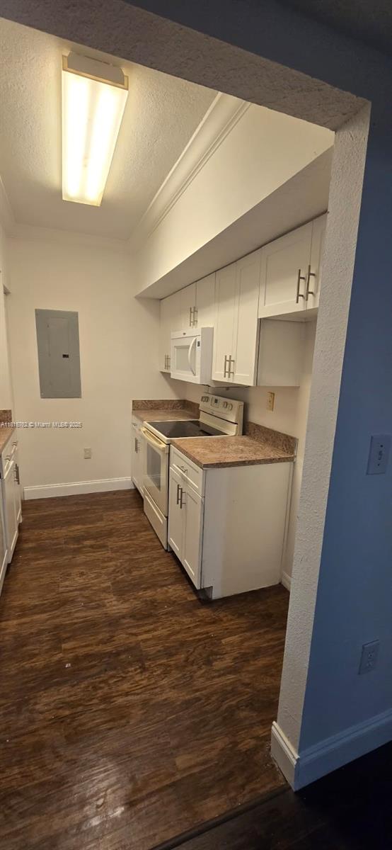 MARQUESA CONDO - Residential Lease