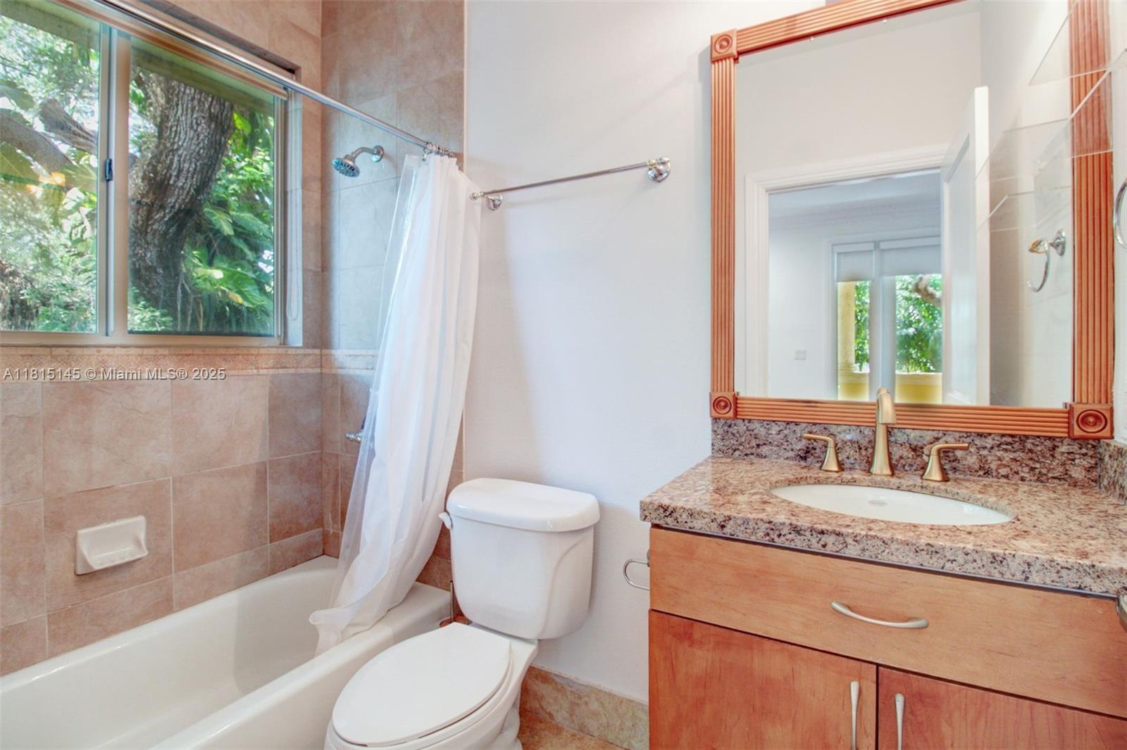 SUNSHINE VISTAS - Residential Lease