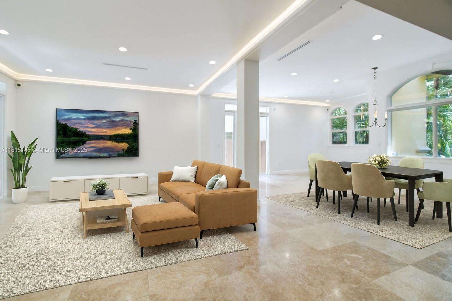 SUNSHINE VISTAS - Residential Lease