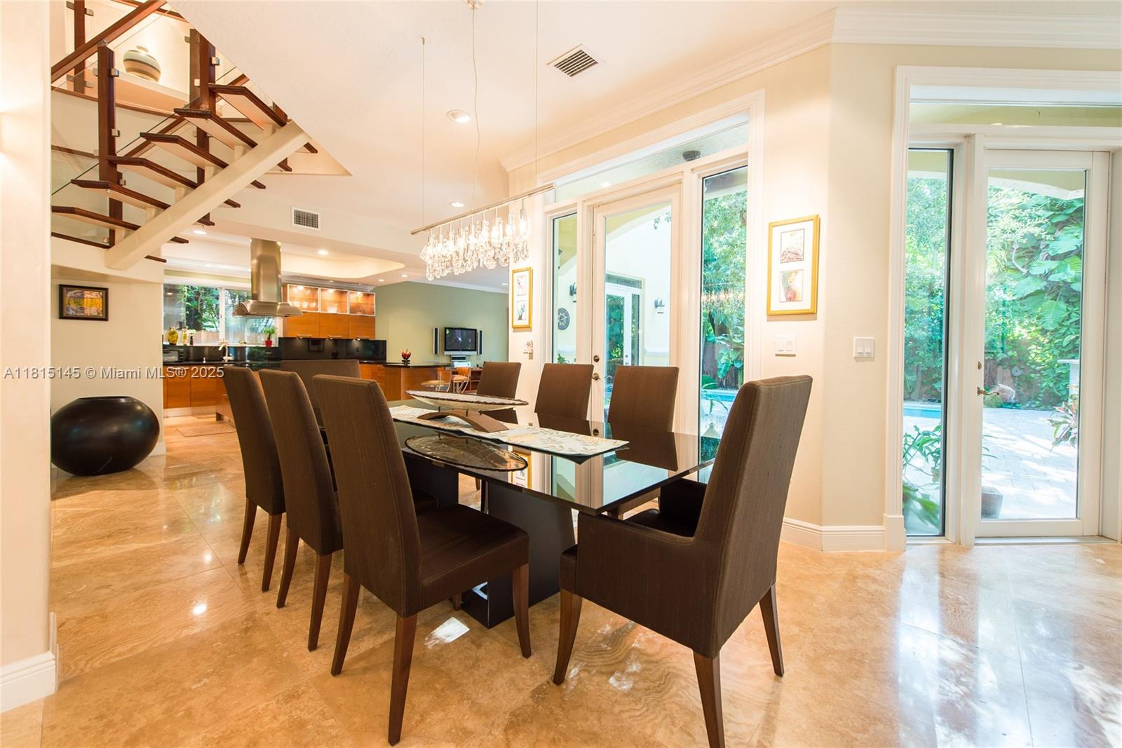 SUNSHINE VISTAS - Residential Lease