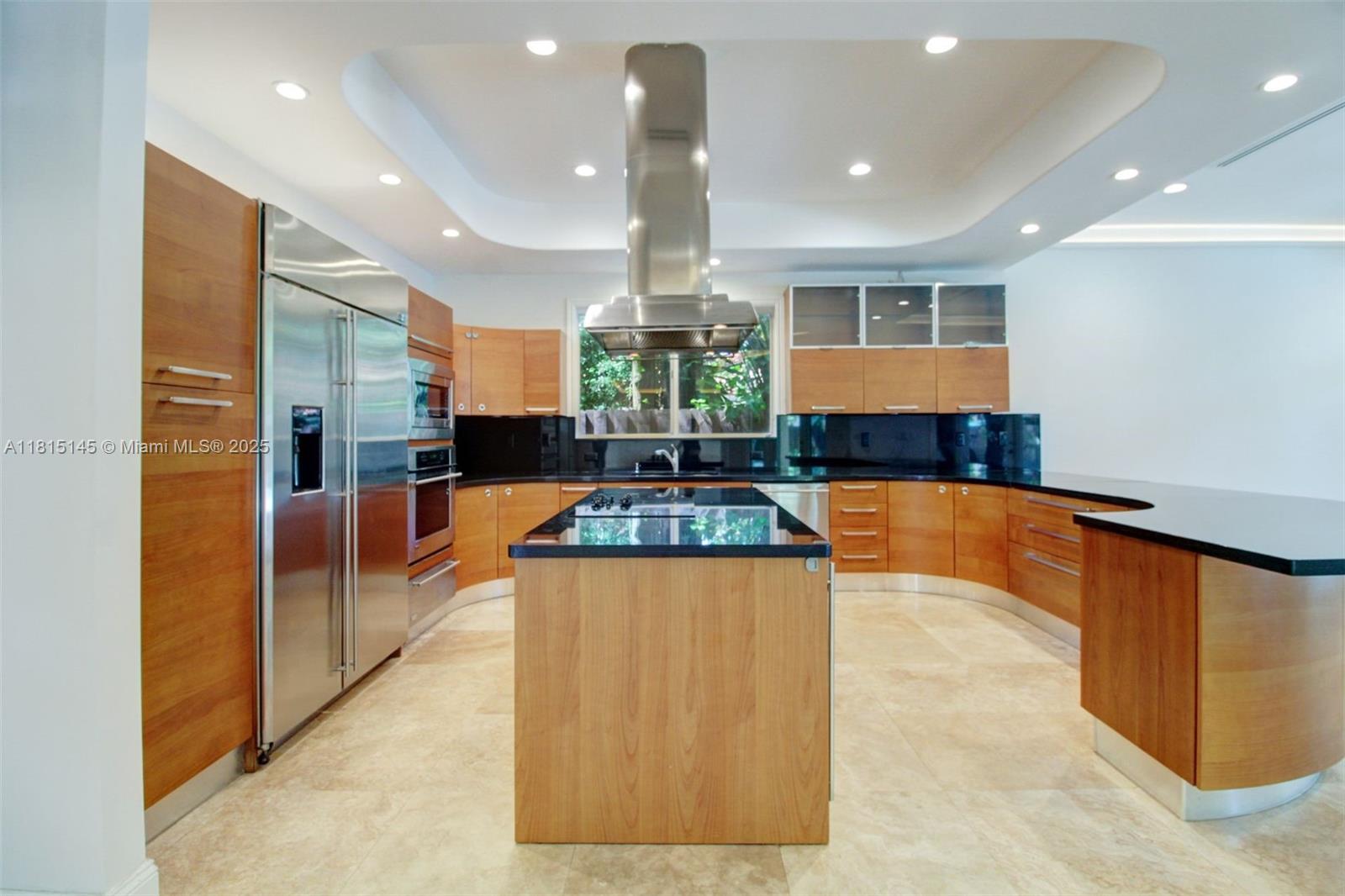 SUNSHINE VISTAS - Residential Lease