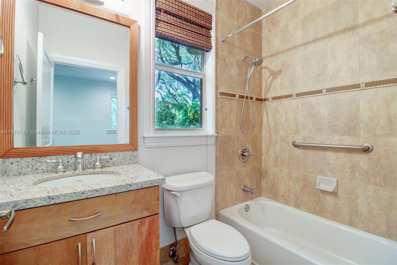 SUNSHINE VISTAS - Residential Lease