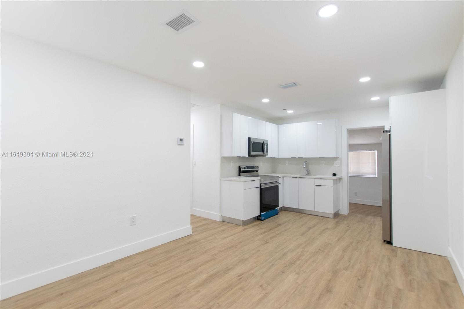 SUNRISE HEIGHTS - Residential