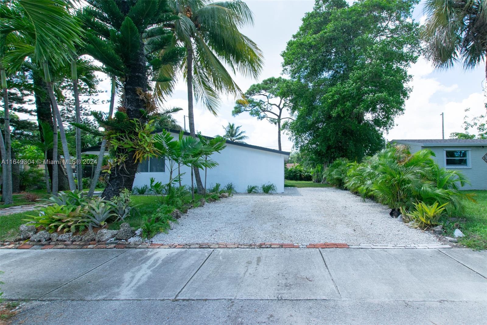 SUNRISE HEIGHTS - Residential