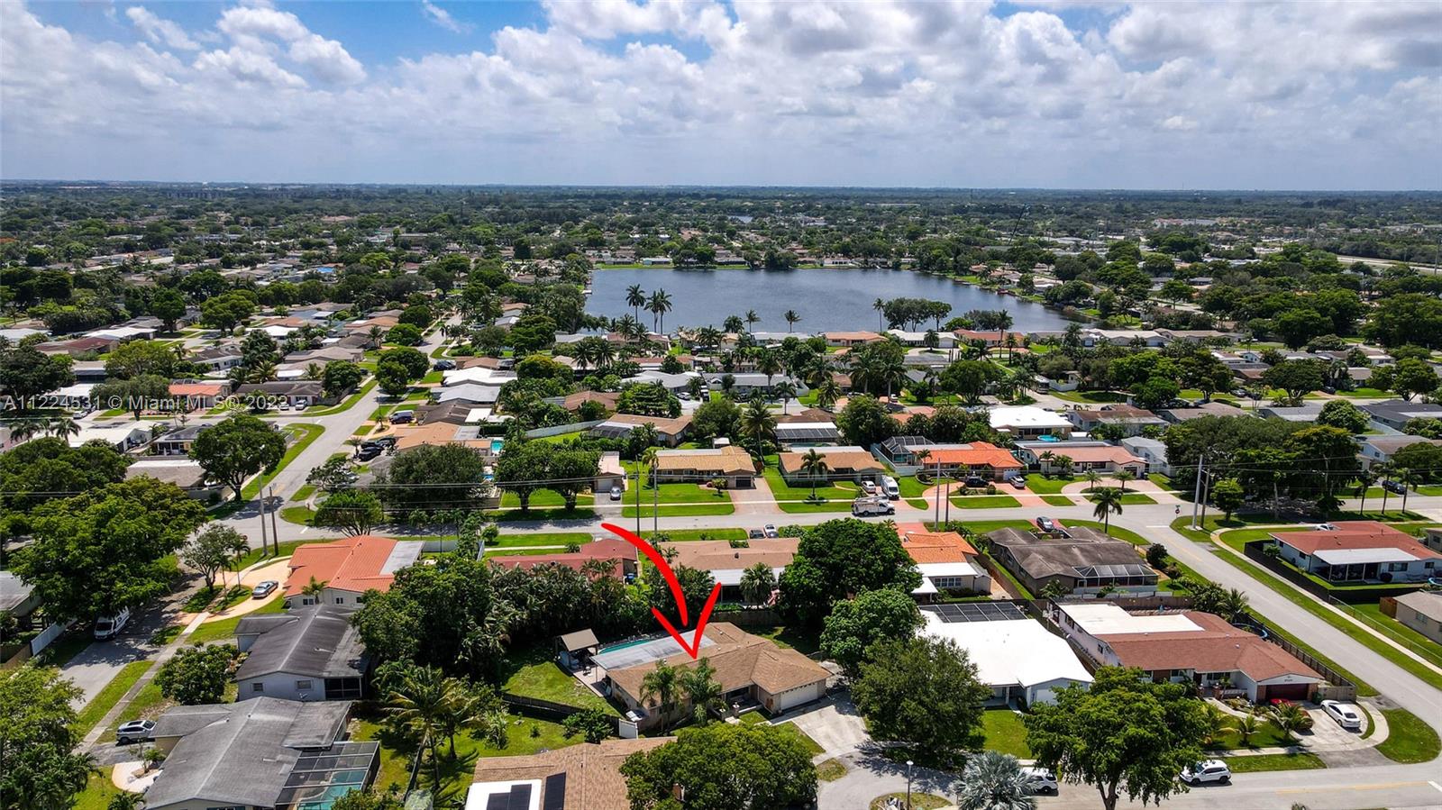 PASADENA LAKES - Residential
