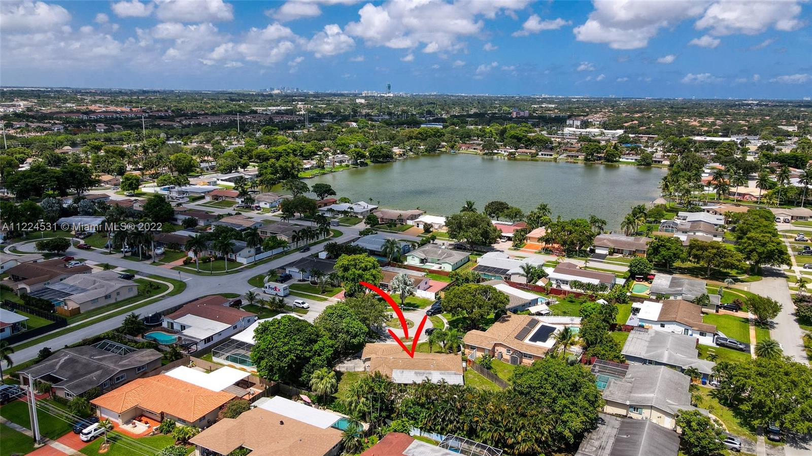 PASADENA LAKES - Residential