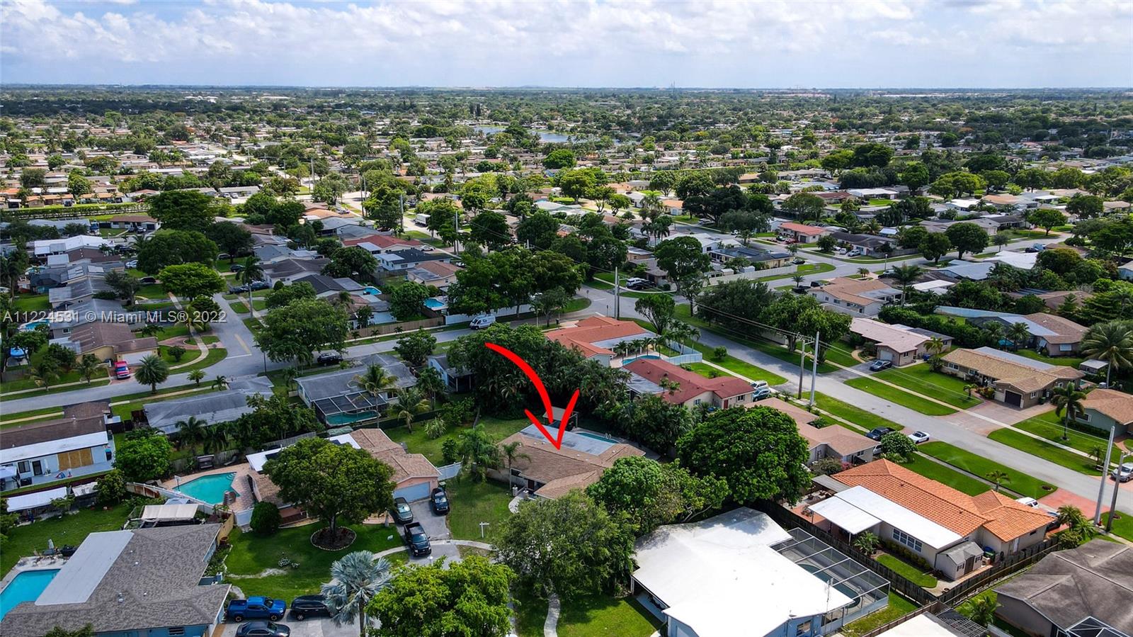 PASADENA LAKES - Residential