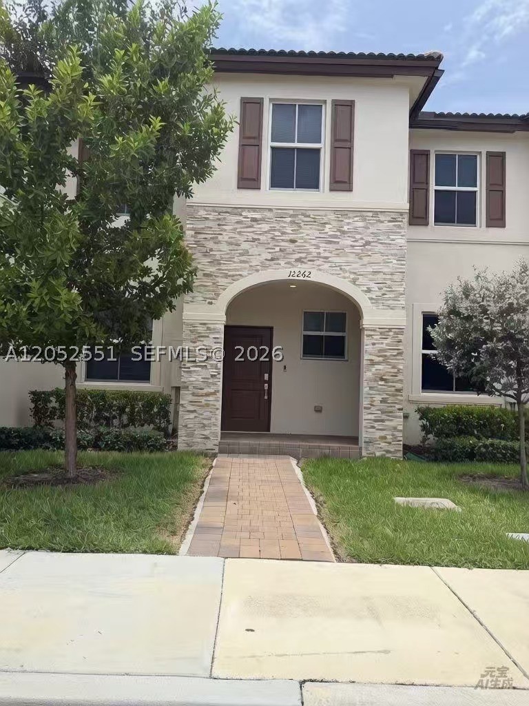 GOLF PARK SEC 1 - Residential Lease