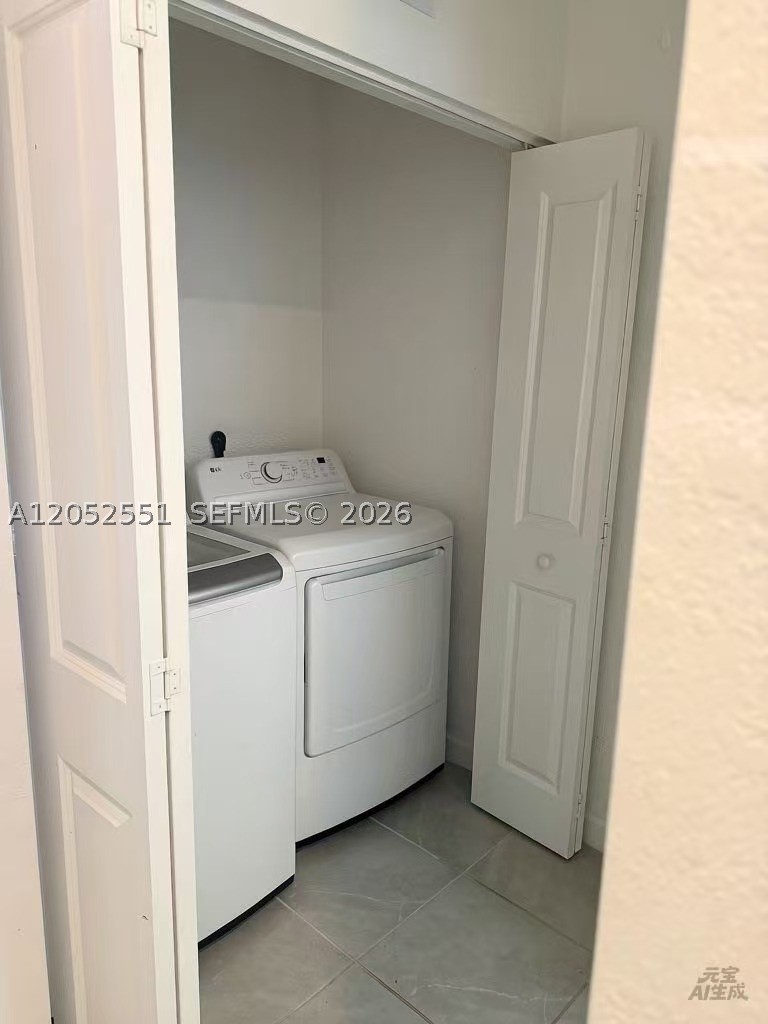 GOLF PARK SEC 1 - Residential Lease