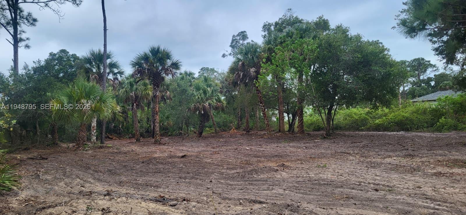 PORT LaBELLE UNIT 12 - Land
