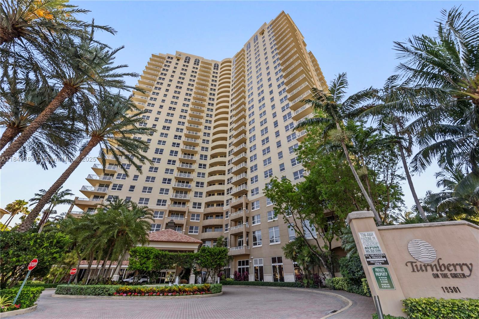TURNBERRY ON THE GREEN CO - Residential