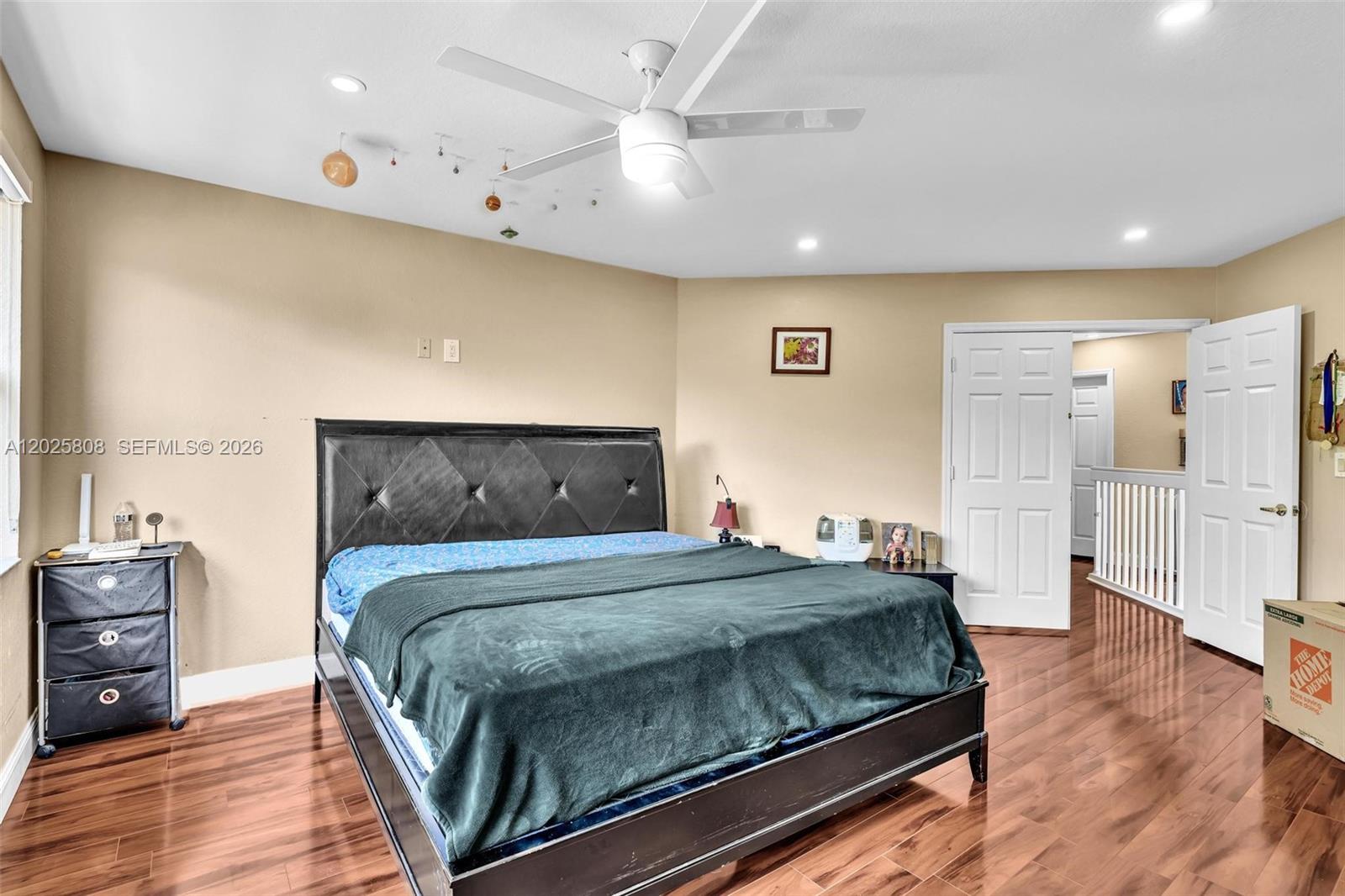 SAPPHIRE POINTE - DIAMOND - Residential Lease