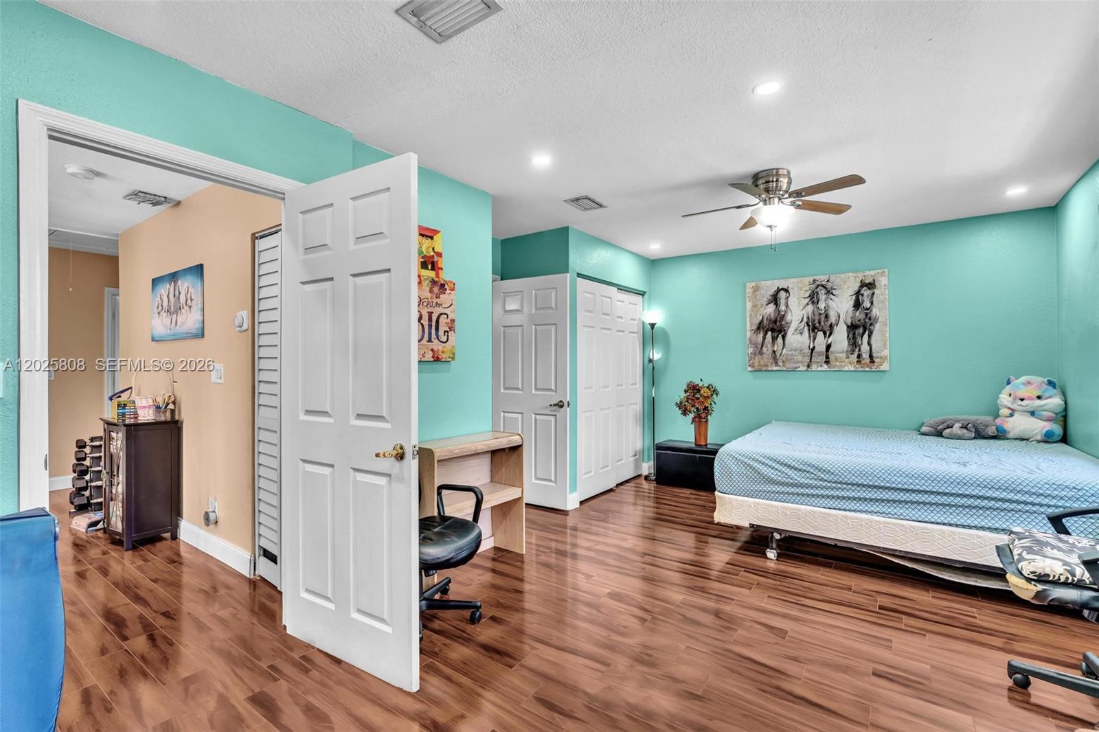 SAPPHIRE POINTE - DIAMOND - Residential Lease