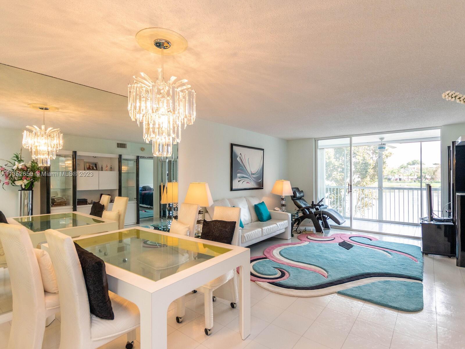 TRENT CONDOMINIUM E - Residential Lease