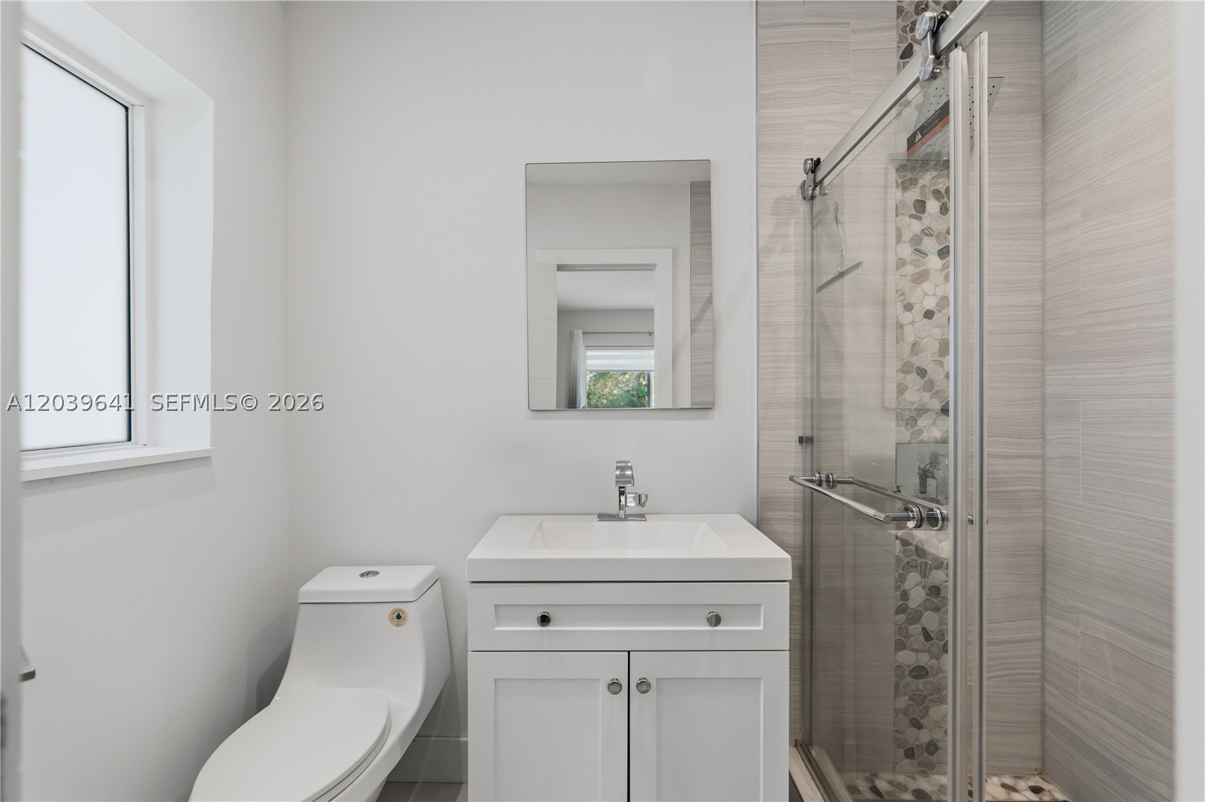 WESTLAWN-CORRECTED PLAT - Residential