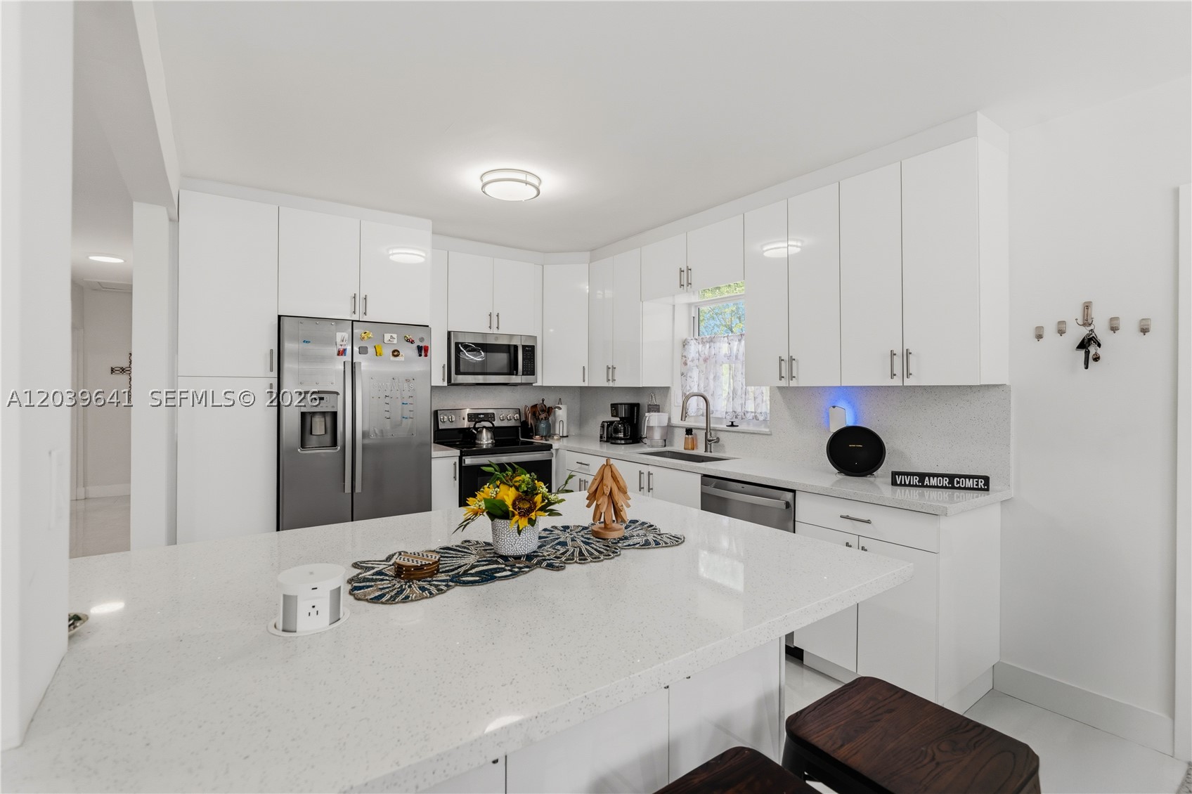 WESTLAWN-CORRECTED PLAT - Residential