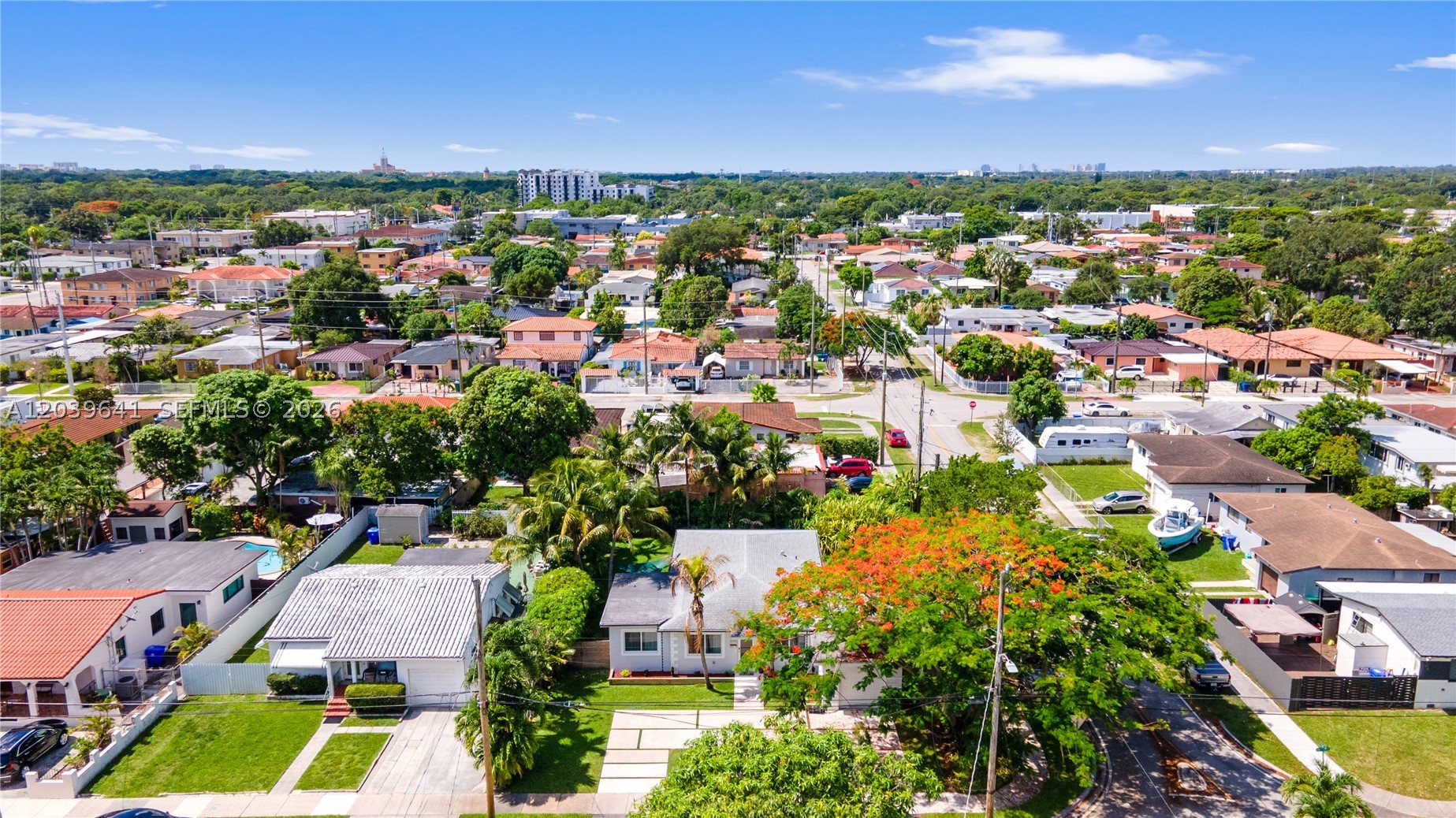 WESTLAWN-CORRECTED PLAT - Residential
