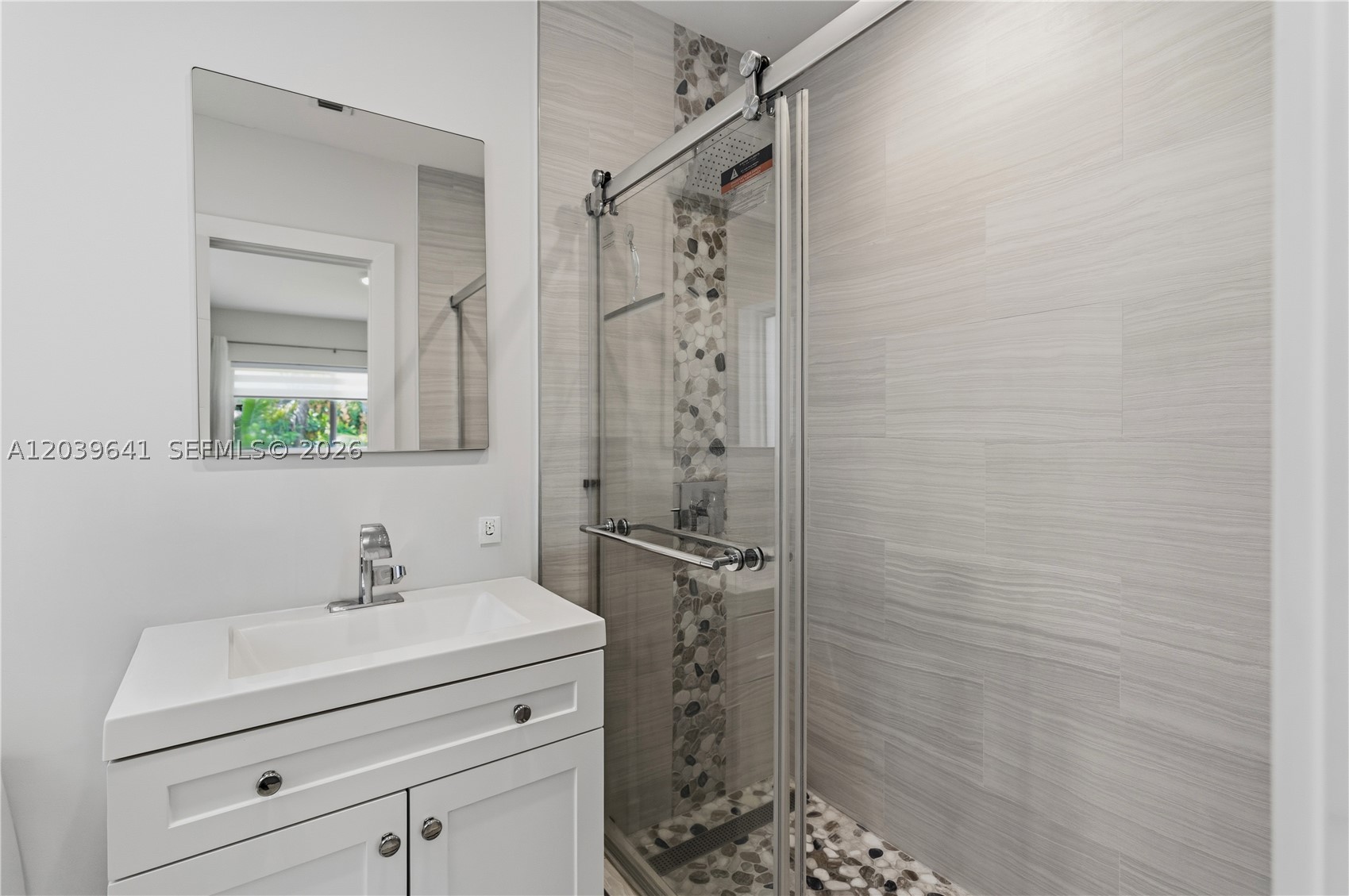 WESTLAWN-CORRECTED PLAT - Residential