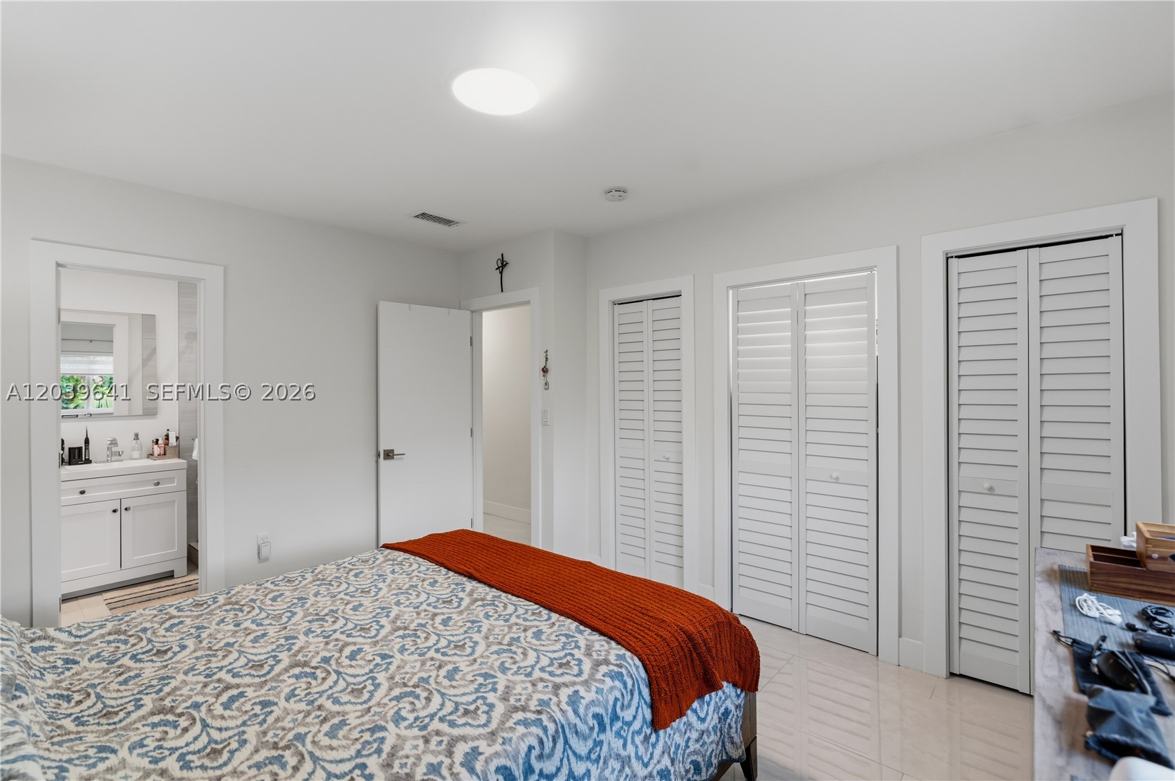 WESTLAWN-CORRECTED PLAT - Residential
