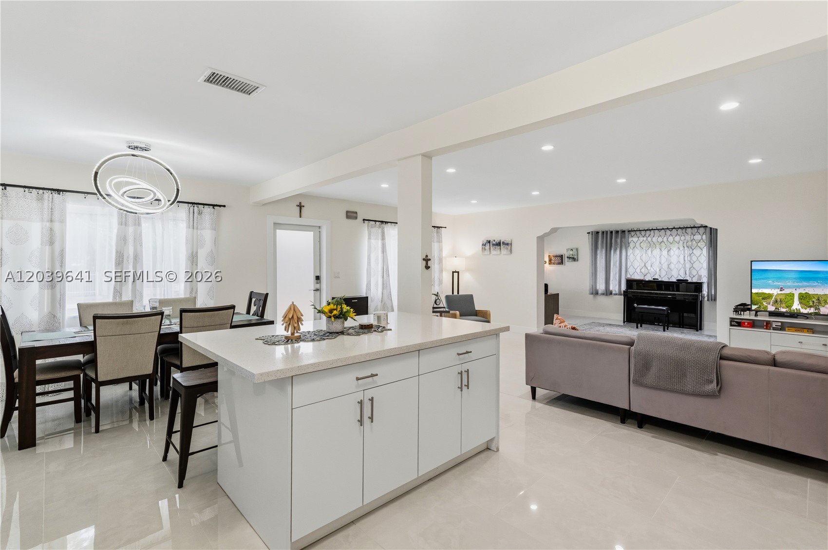 WESTLAWN-CORRECTED PLAT - Residential