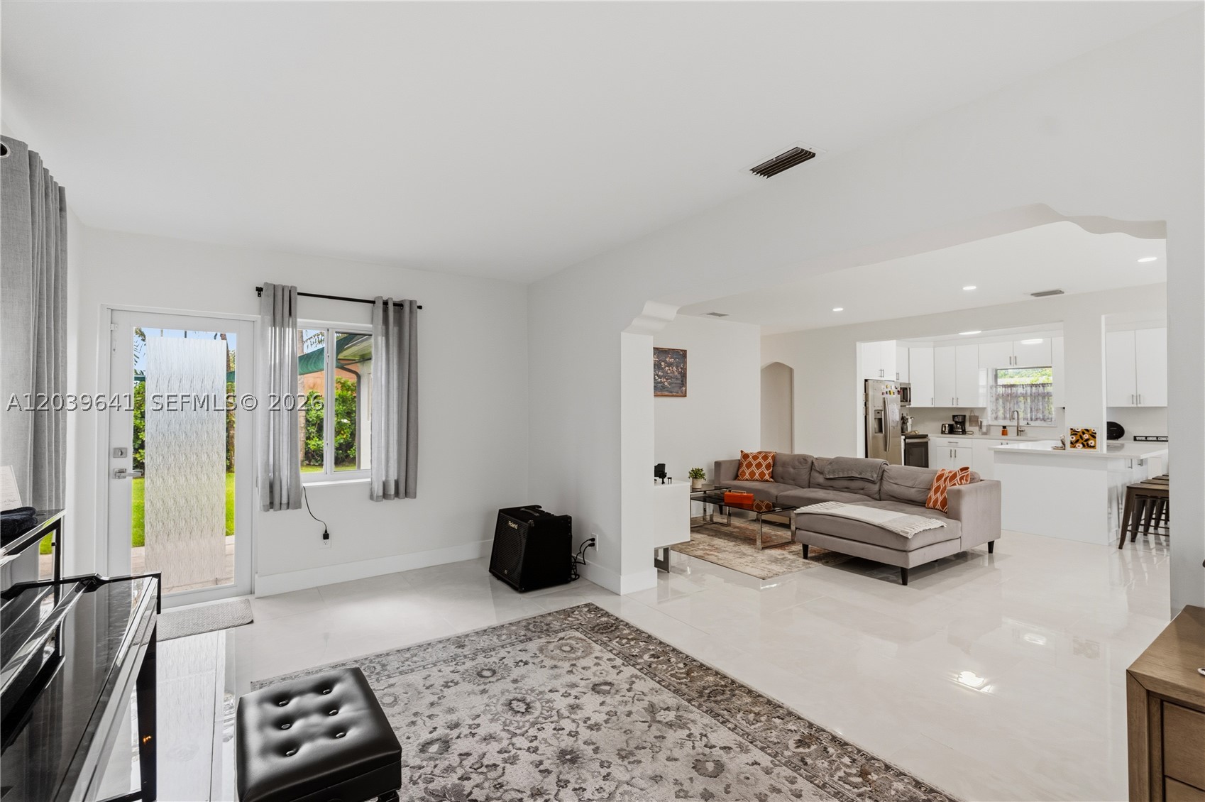 WESTLAWN-CORRECTED PLAT - Residential