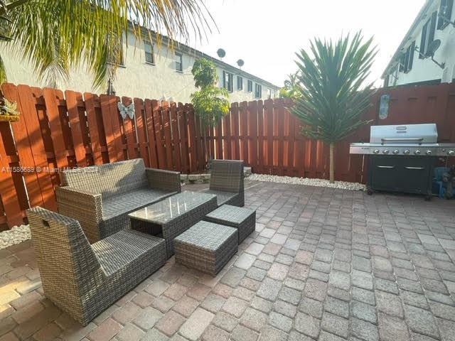 COCO PALM ESTATES - Residential
