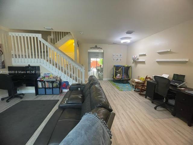 COCO PALM ESTATES - Residential