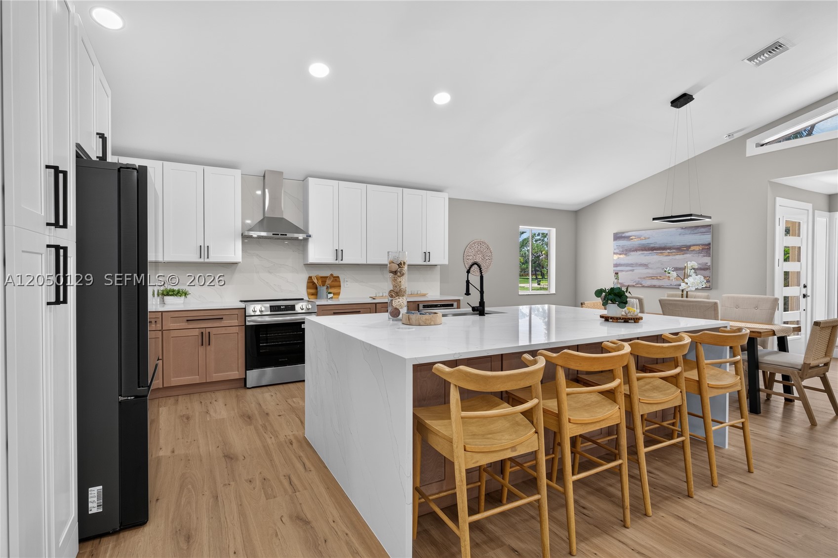 MID-RIVERS YACHT AND COUN - Residential