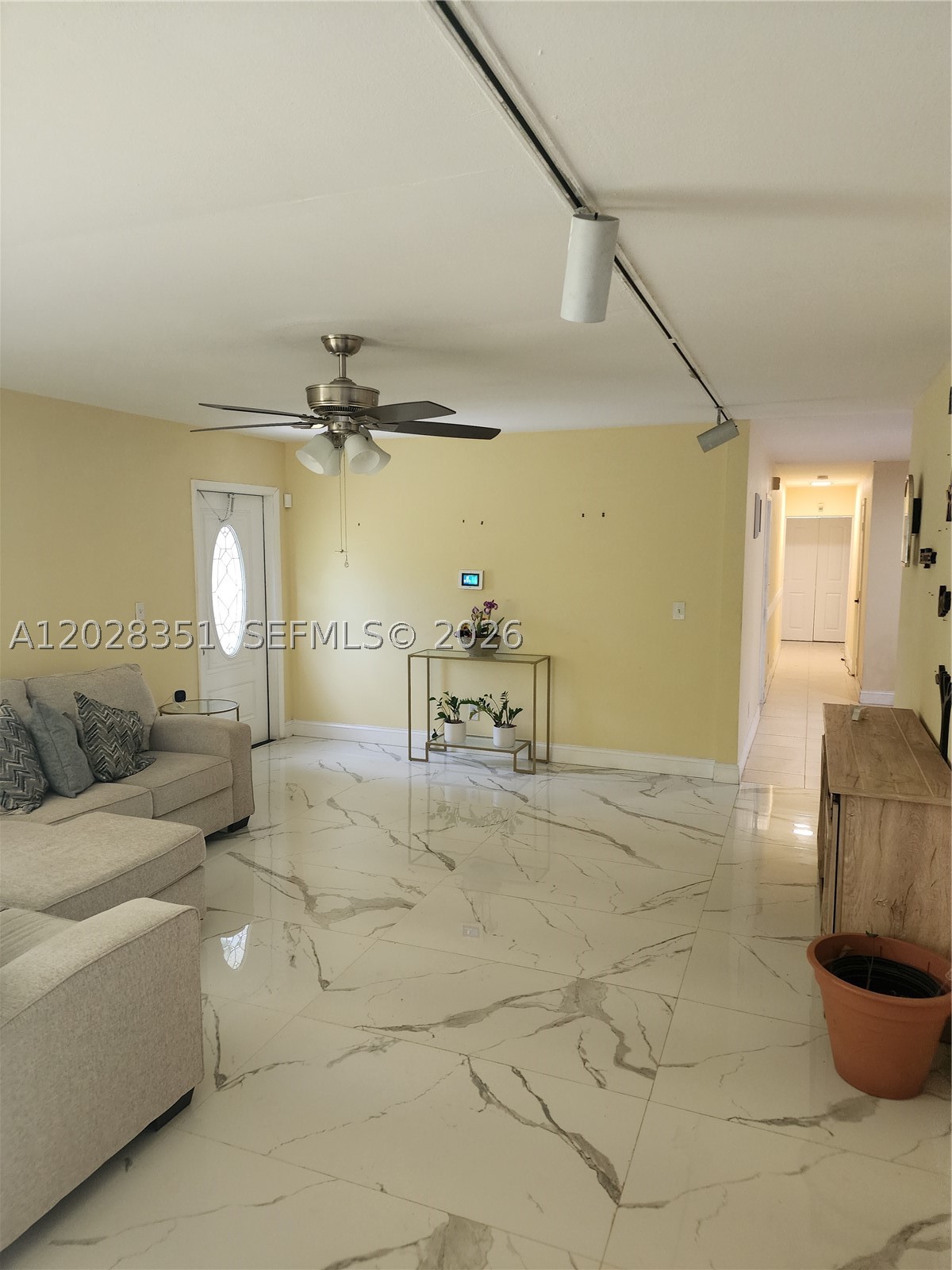 MAINLANDS OF TAMARAC LAKE - Residential
