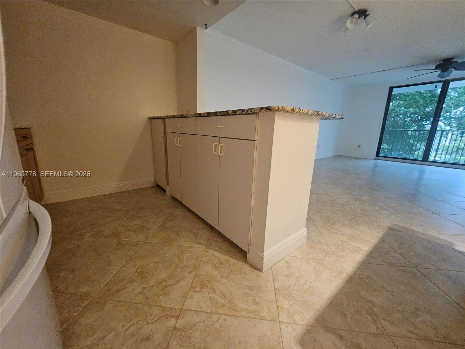RIVER REACH CONDOMINIUM I - Residential