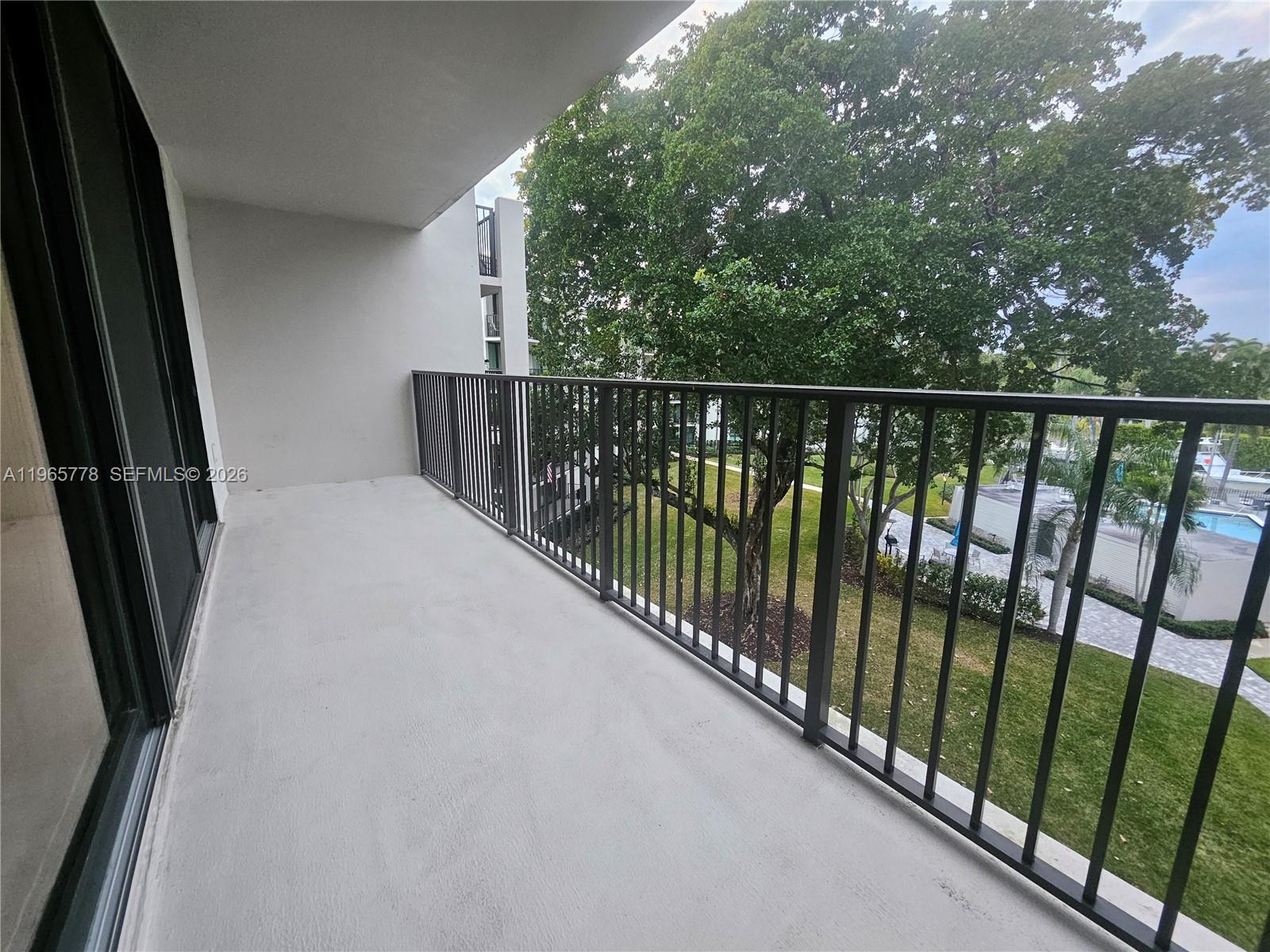 RIVER REACH CONDOMINIUM I - Residential
