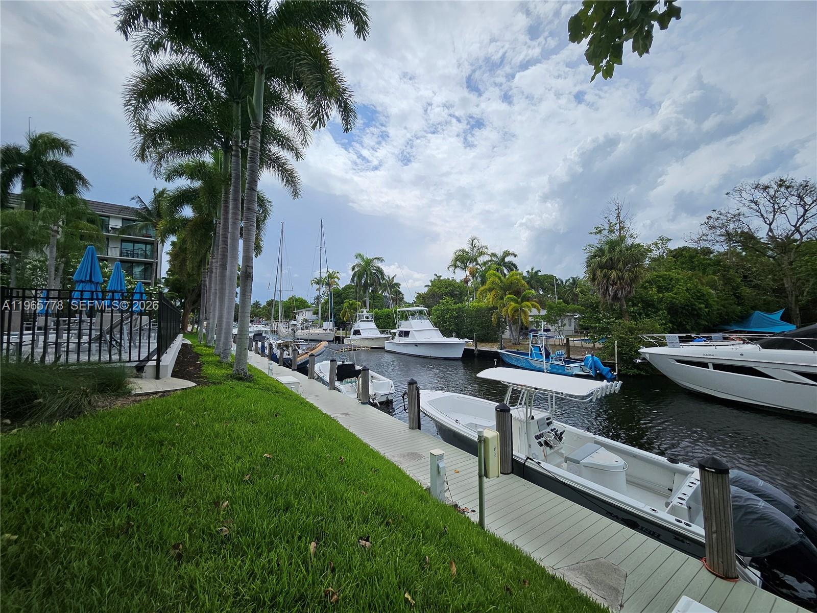 RIVER REACH CONDOMINIUM I - Residential