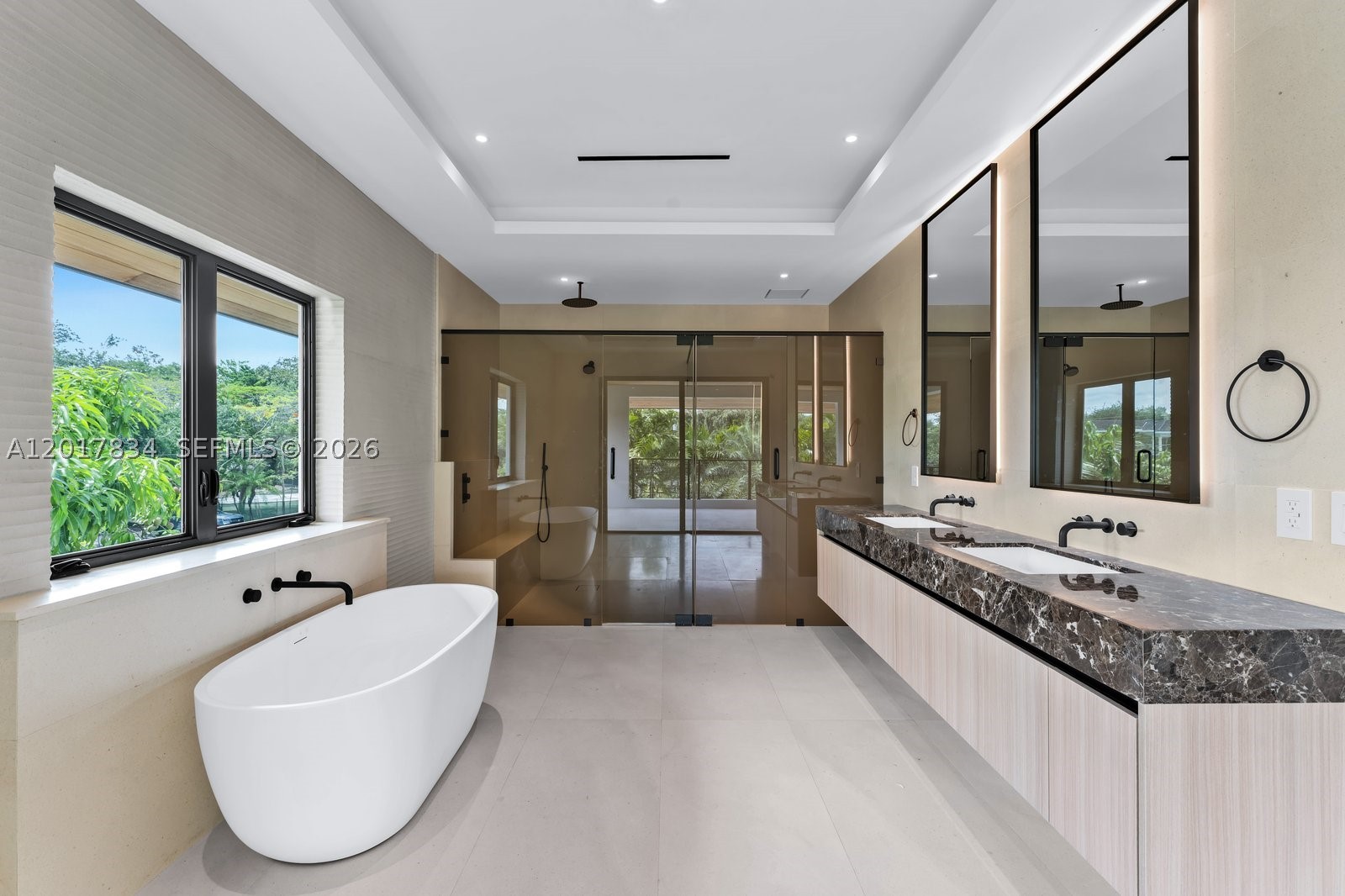 PALM MIAMI HGTS AMD - Residential