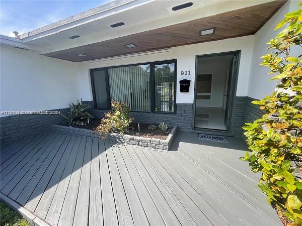 NORMANDY GOLF COURSE - Residential Lease