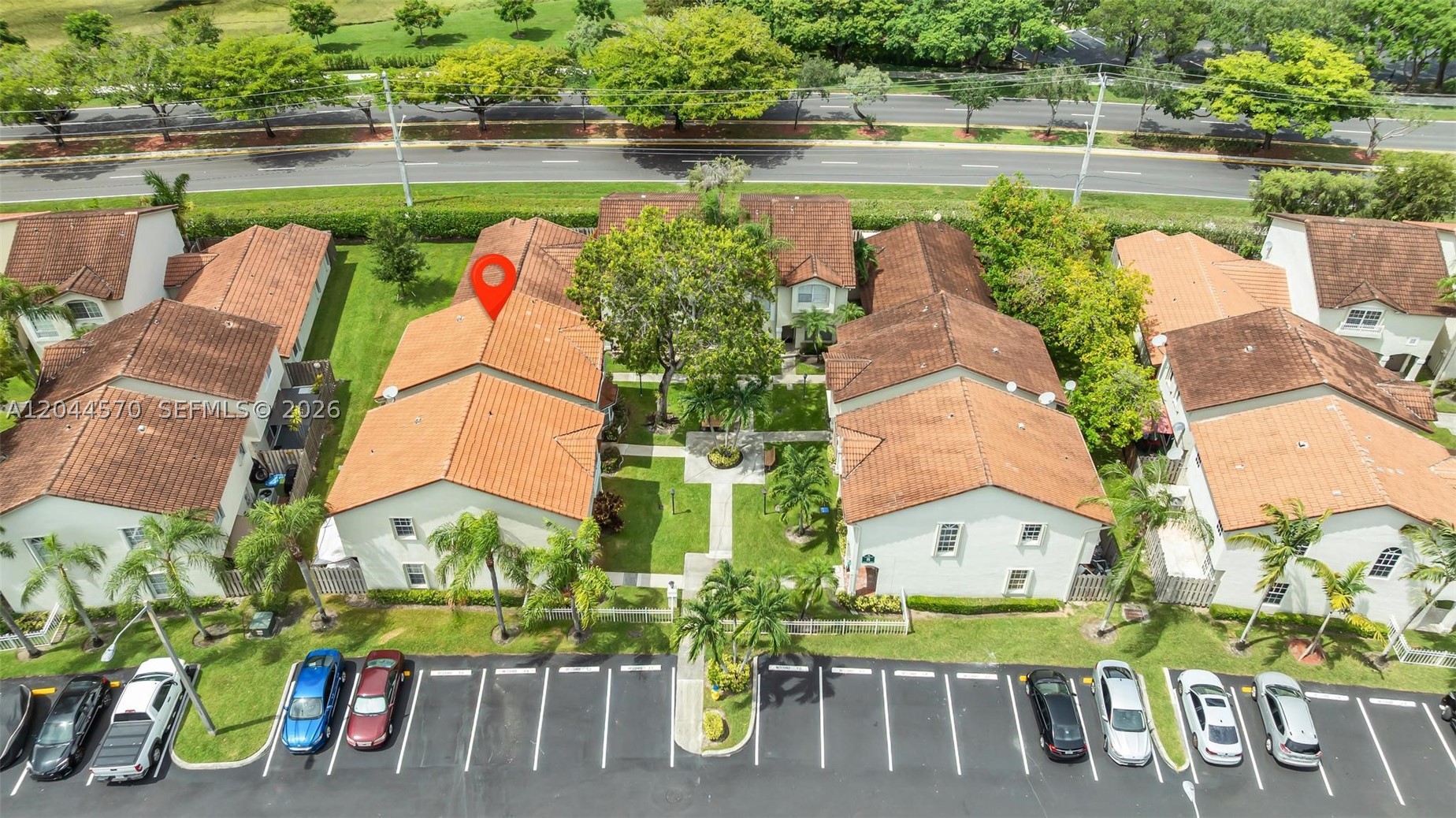 PEMBROKE POINTE - Residential