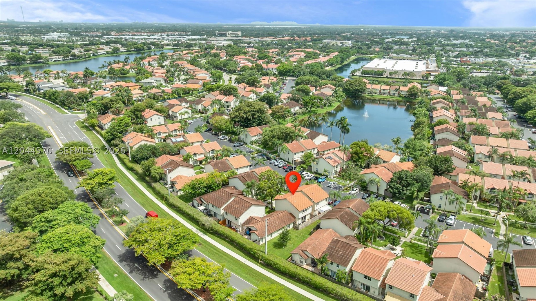 PEMBROKE POINTE - Residential
