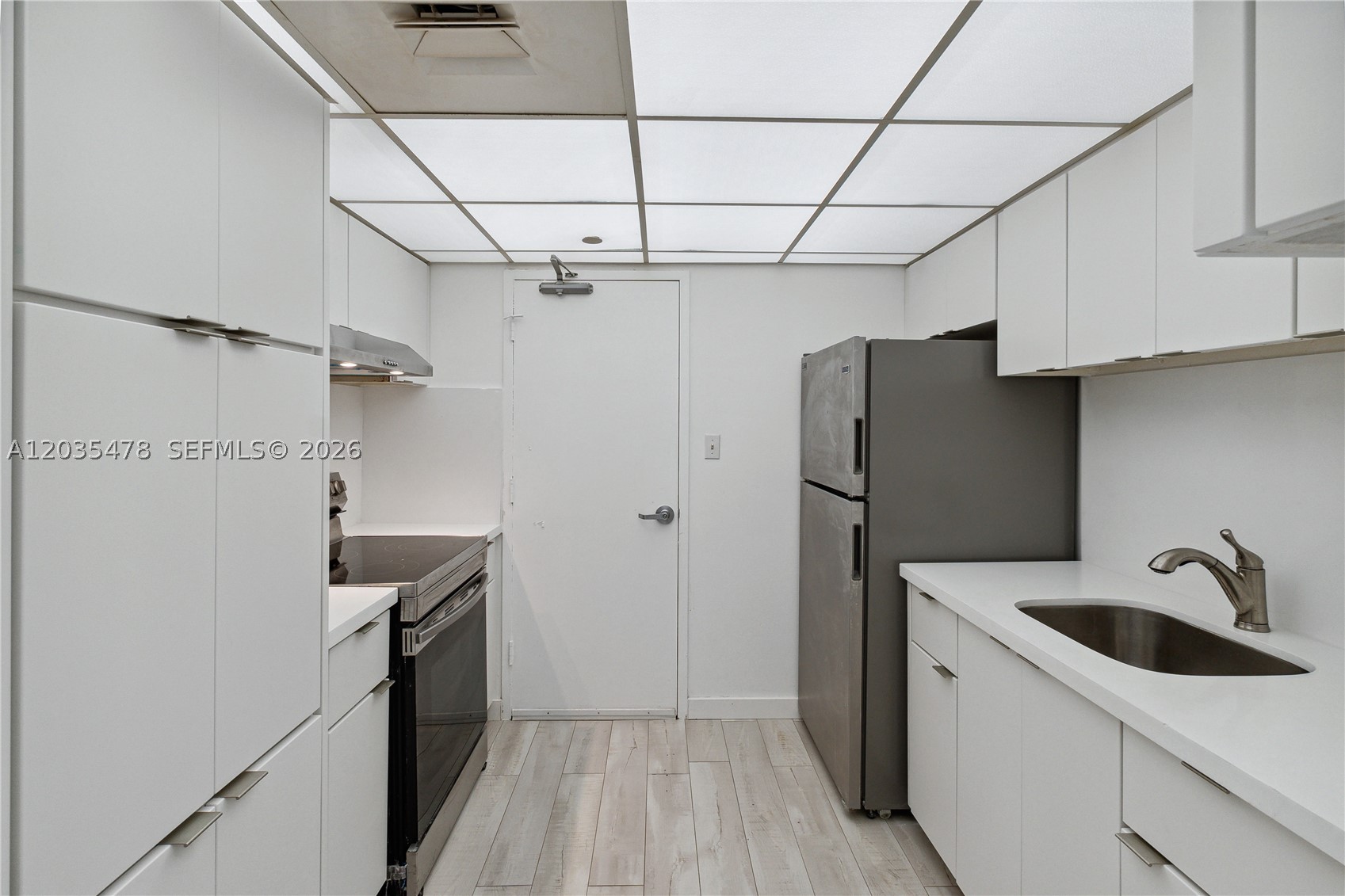 MIRADOR 1000 CONDO - Residential Lease