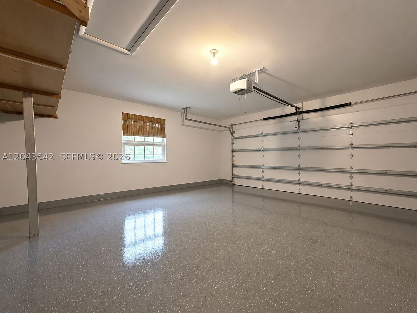MITCHELL EAST - Residential