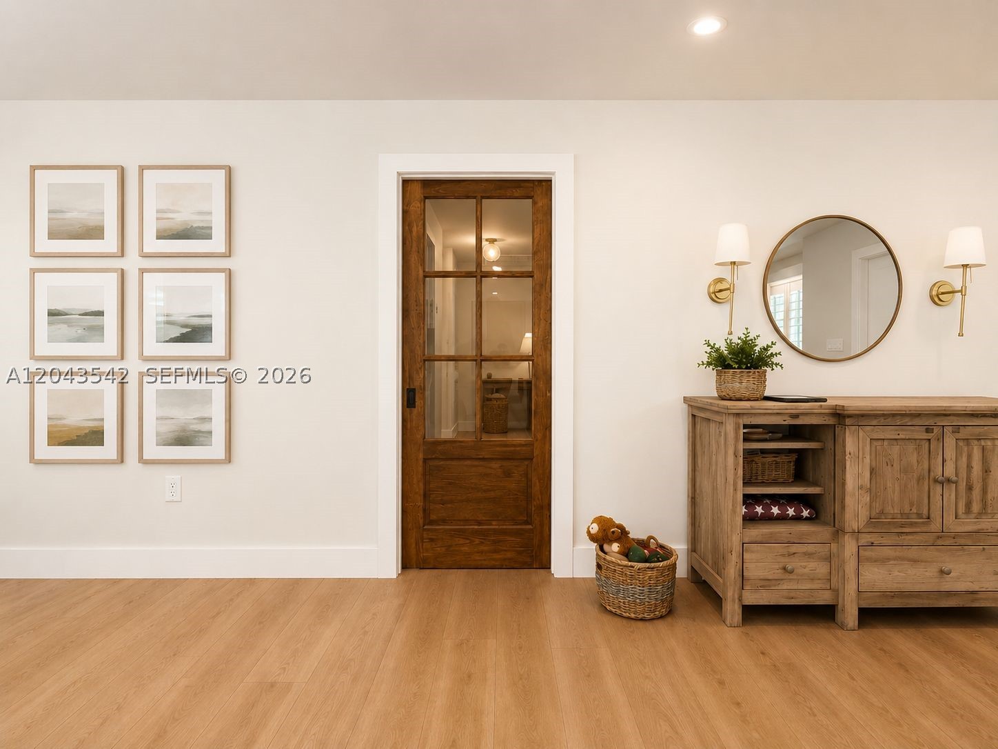 MITCHELL EAST - Residential