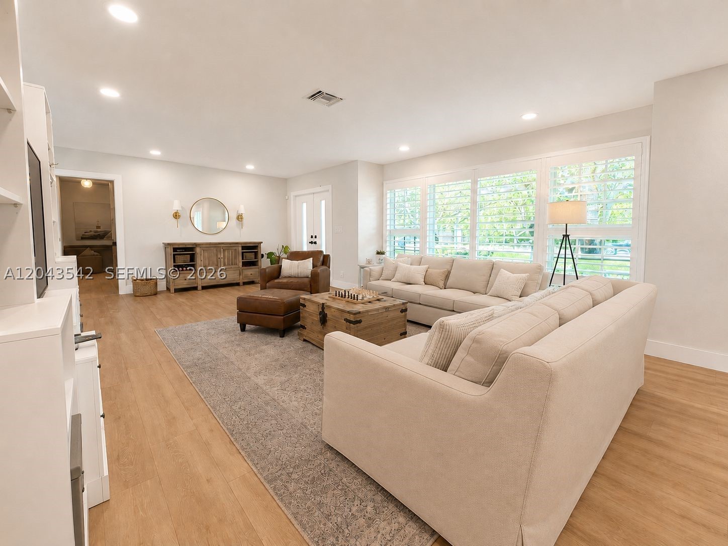 MITCHELL EAST - Residential