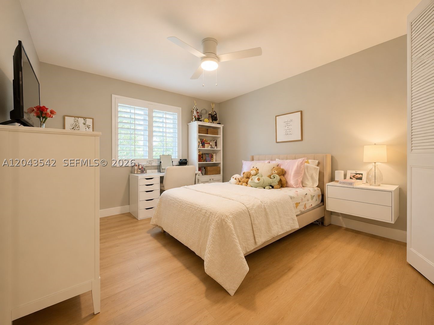 MITCHELL EAST - Residential