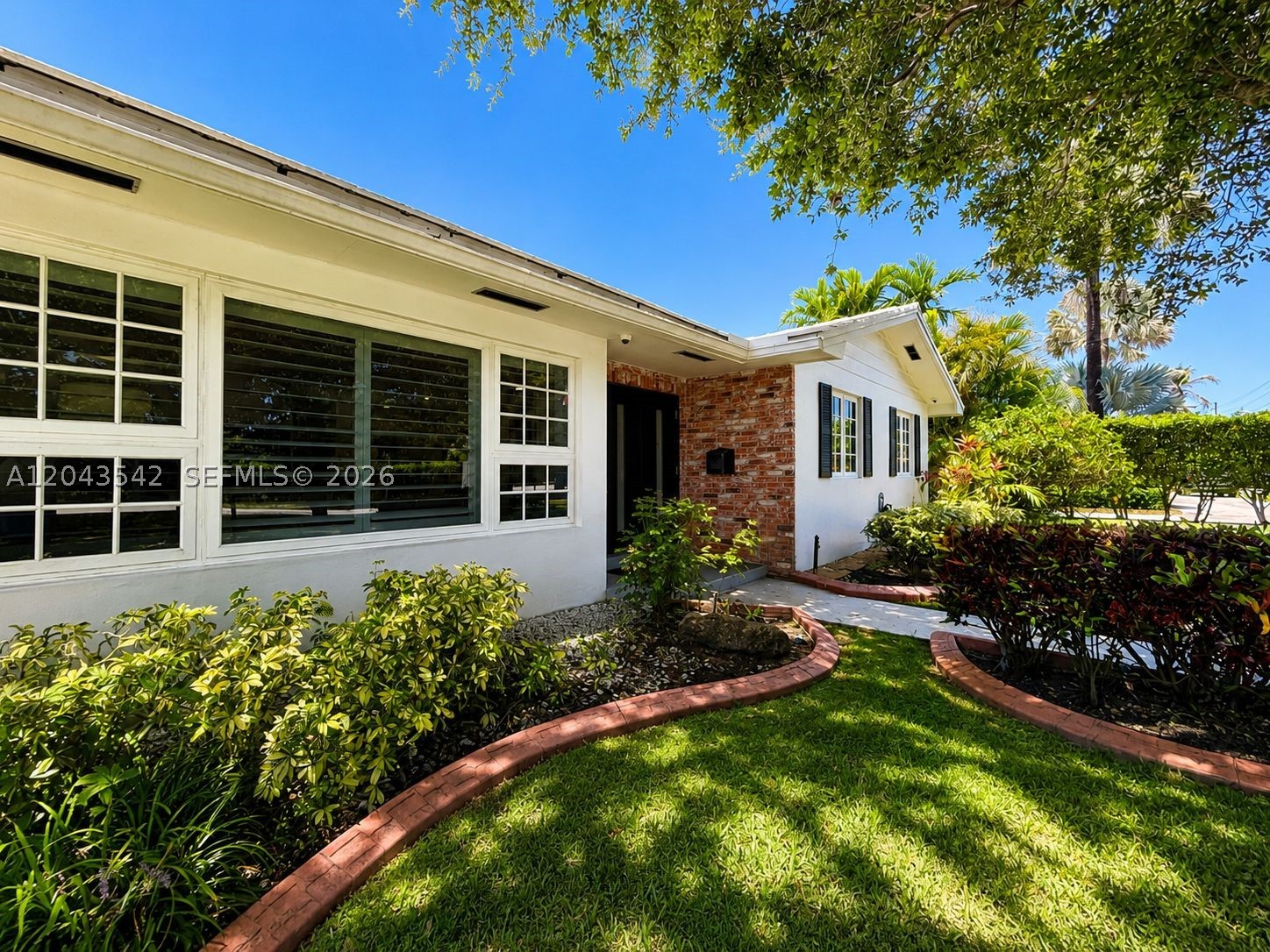 MITCHELL EAST - Residential