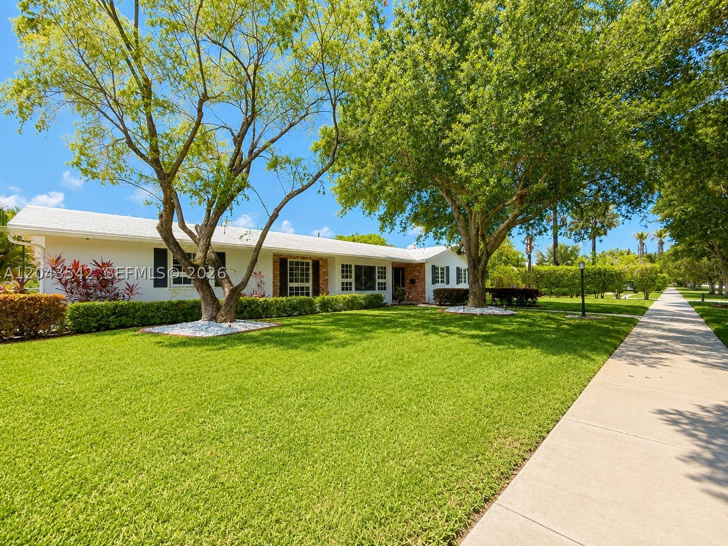 MITCHELL EAST - Residential