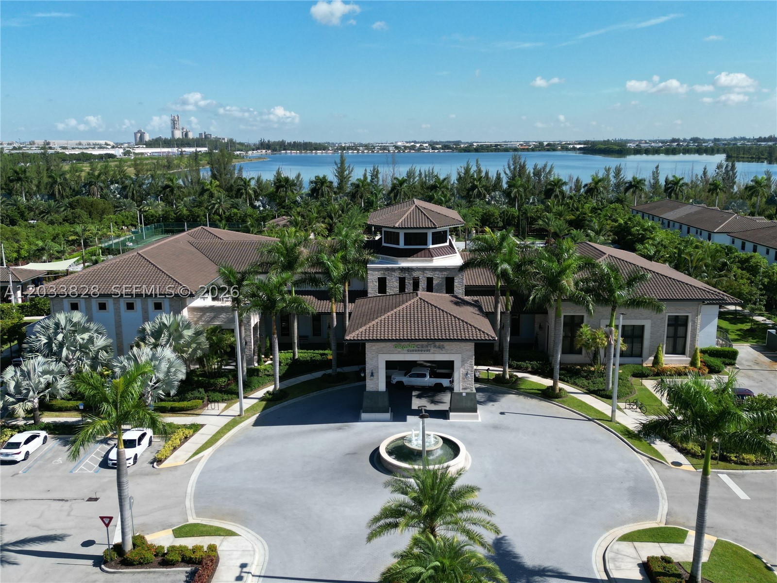 ISLES AT GRAND BAY - Residential Lease