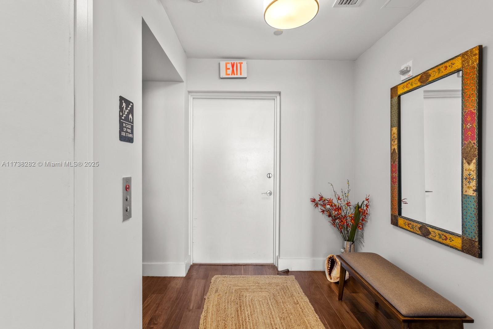 PARAMOUNT BAY CONDO - Residential