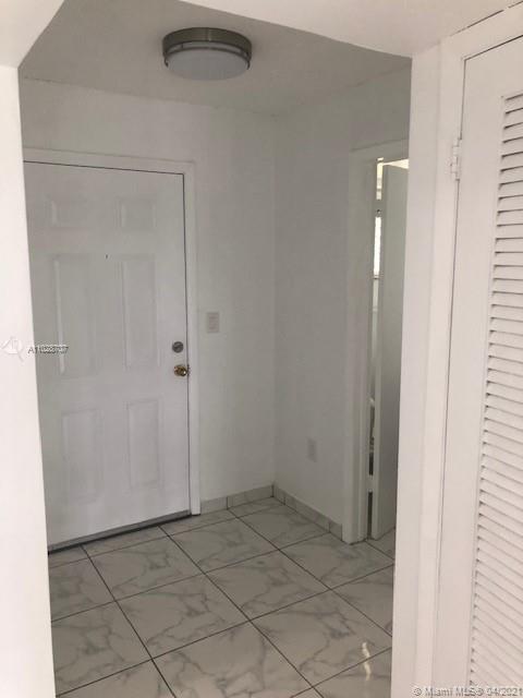 ROLLING GREEN CONDO G - Residential Lease
