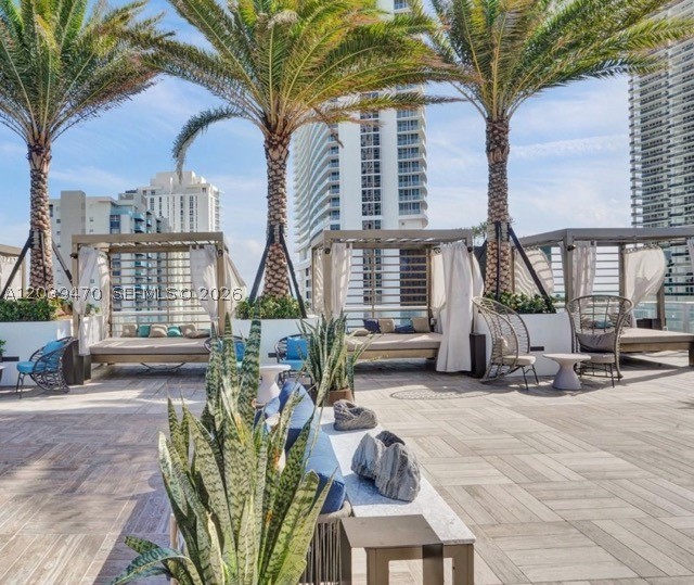 4010 SOUTH OCEAN CONDO - Residential