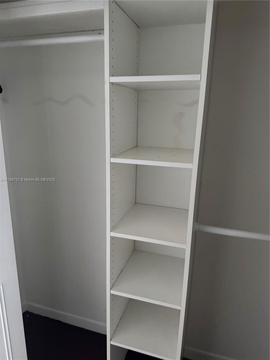RIVIERA TOWERS CONDO - Residential Lease