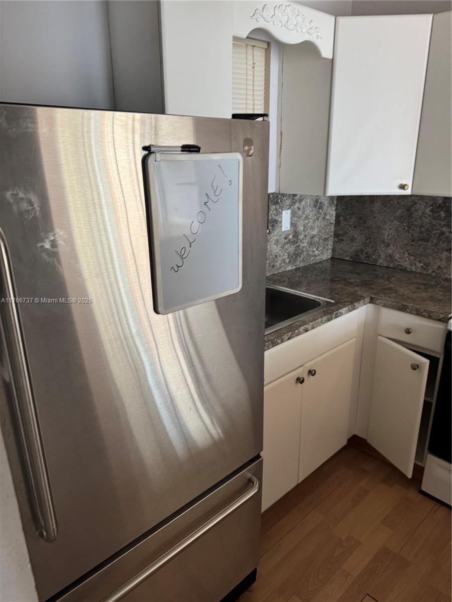 RIVIERA TOWERS CONDO - Residential Lease