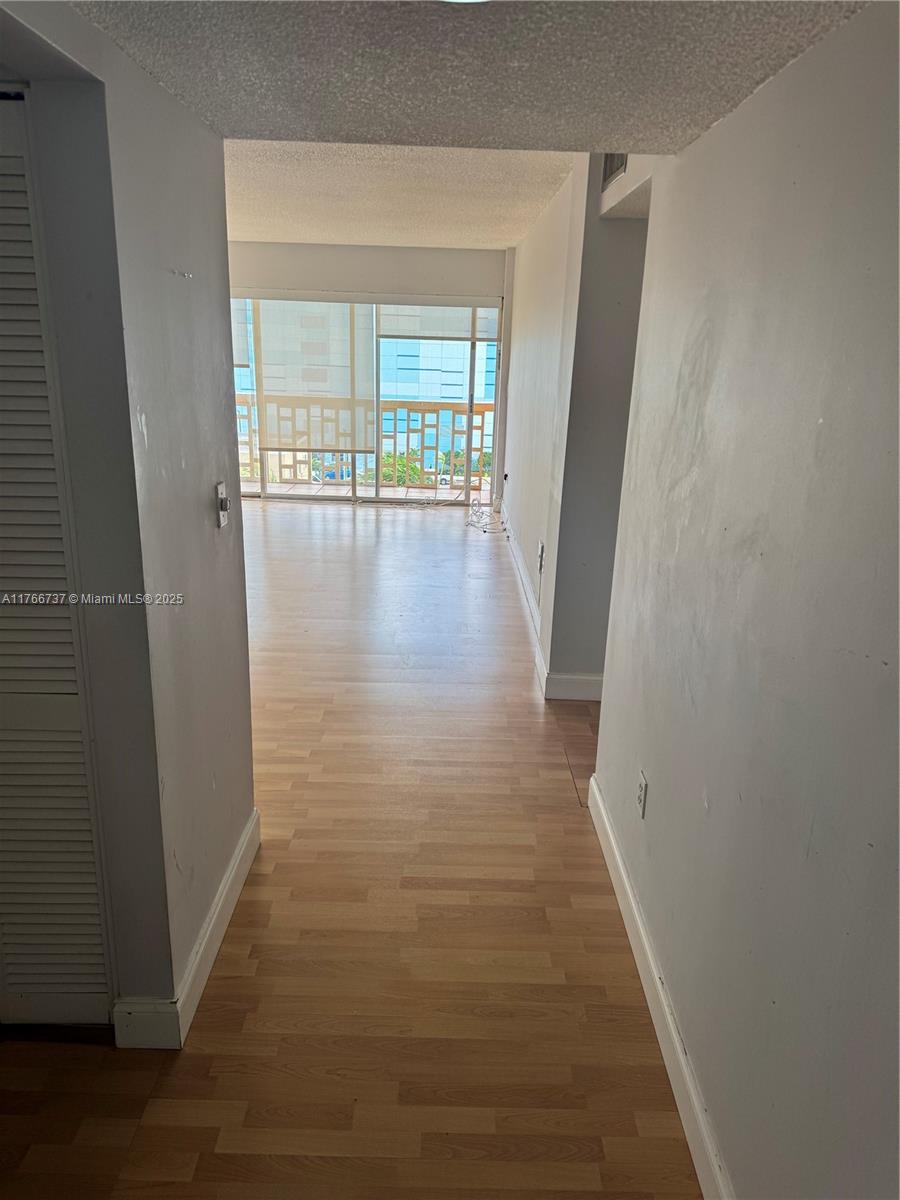 RIVIERA TOWERS CONDO - Residential Lease